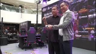 A festival feature showcasing Asia Esports Festival Live '22 — a 3-day multi-venue celebration of gaming, cosplay, and youth pop-culture held across Singapore.